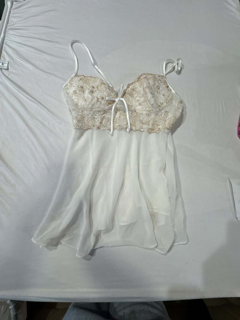 K732 Seductive Wear by Cinema Etoile Vintage Ivory Babydoll Chemise w/ Lace & Em